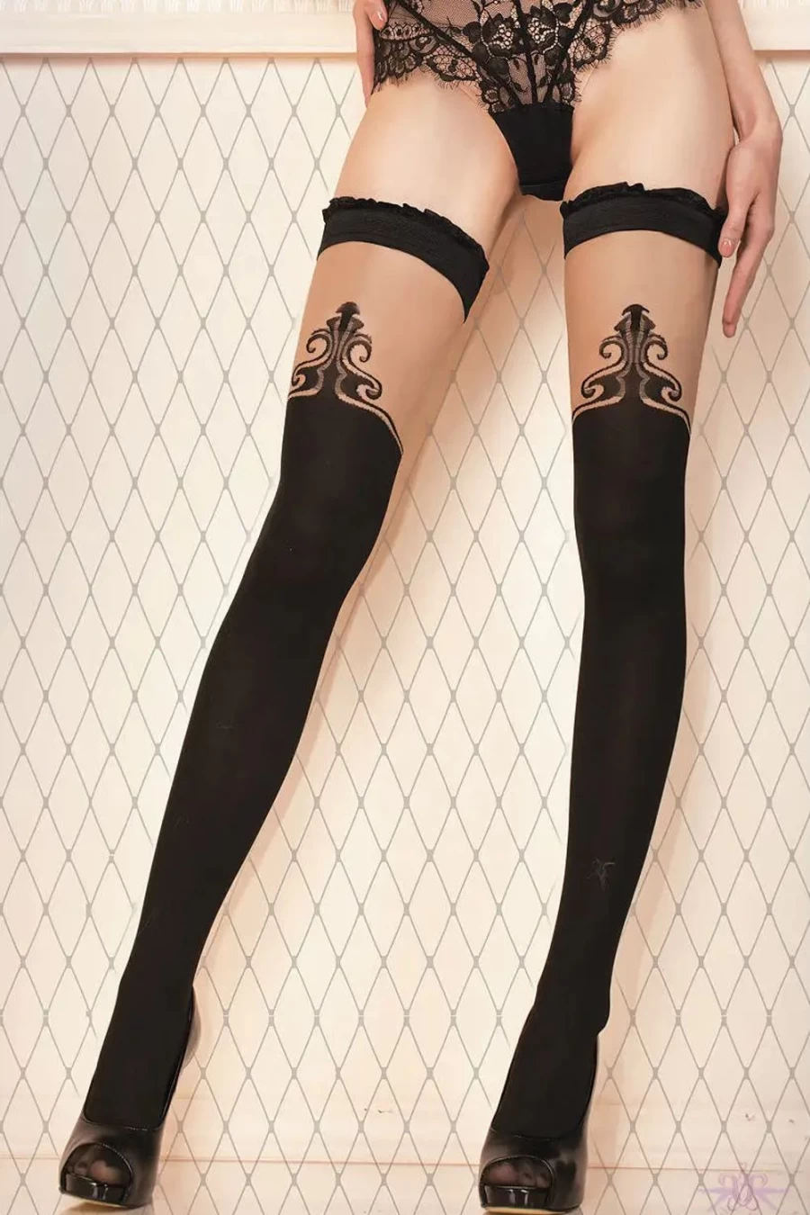 "Sexproducts Opaque Ballet Hold Ups with Fleur De Lys Design for Women"
