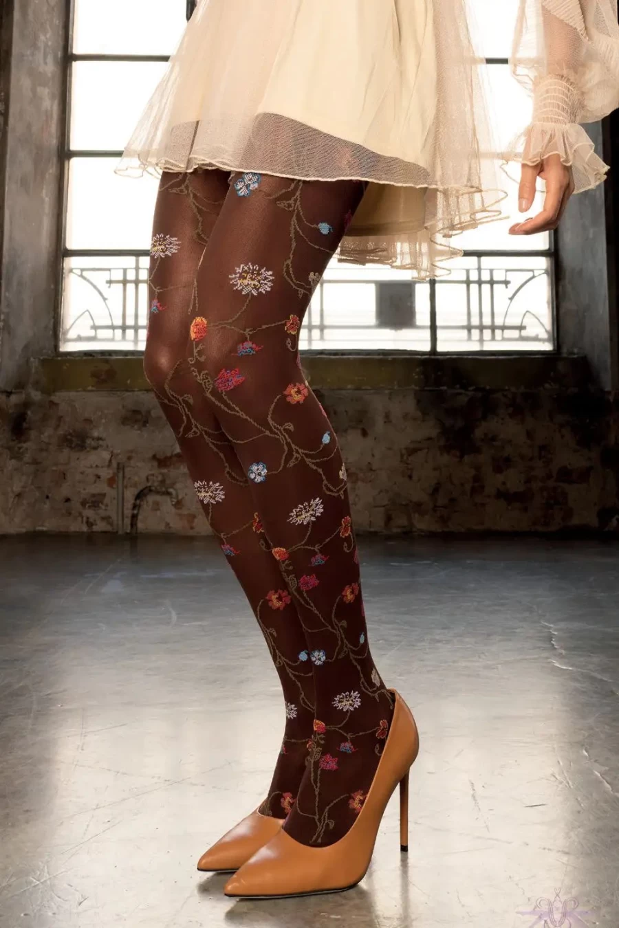 "Sexproducts Platino Sheer Tights – Premium Transparent Hosiery for Elegance and Comfort"